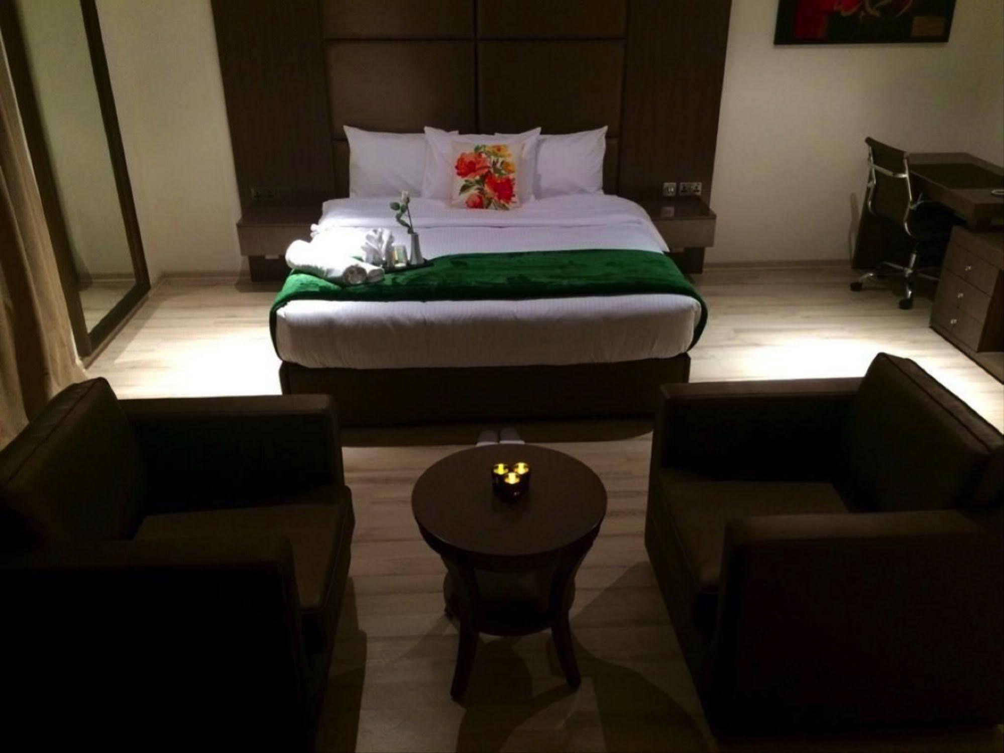 Rawda Hotel Doha Extérieur photo