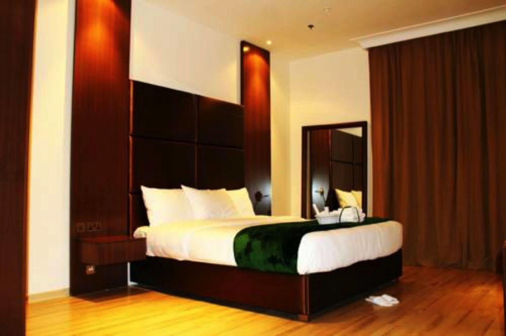 Rawda Hotel Doha Extérieur photo